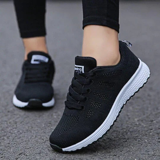 Women's hiking boots