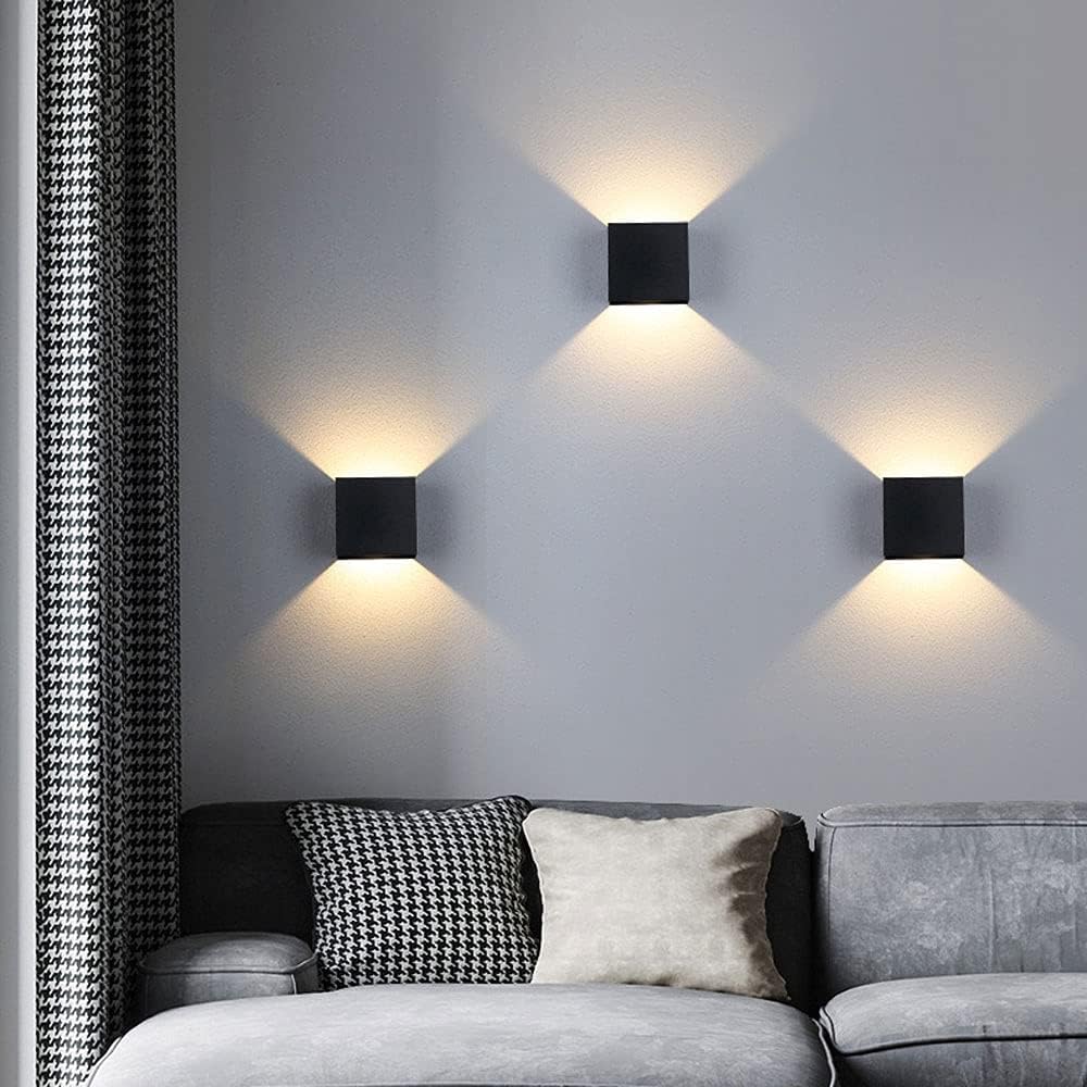 Bright Wireless USB Wall Light With Long Lasting Battery