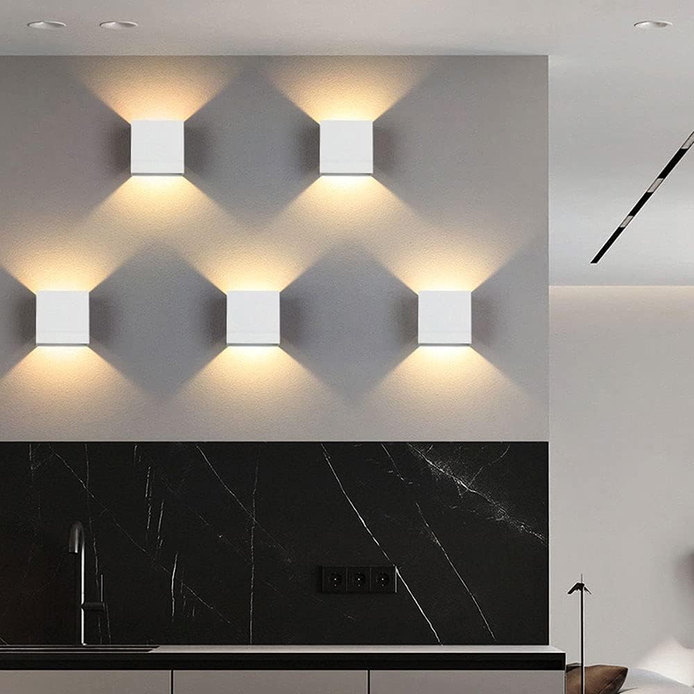Bright Wireless USB Wall Light With Long Lasting Battery