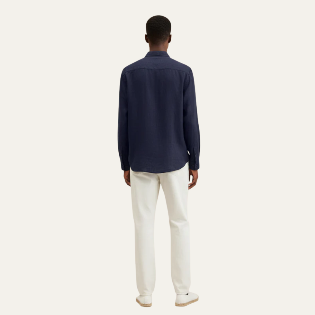 Men’s Relaxed Linen Button Up Outfit