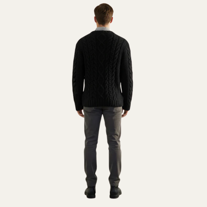 Men’s Chunky Cable Knit Crewneck Sweater