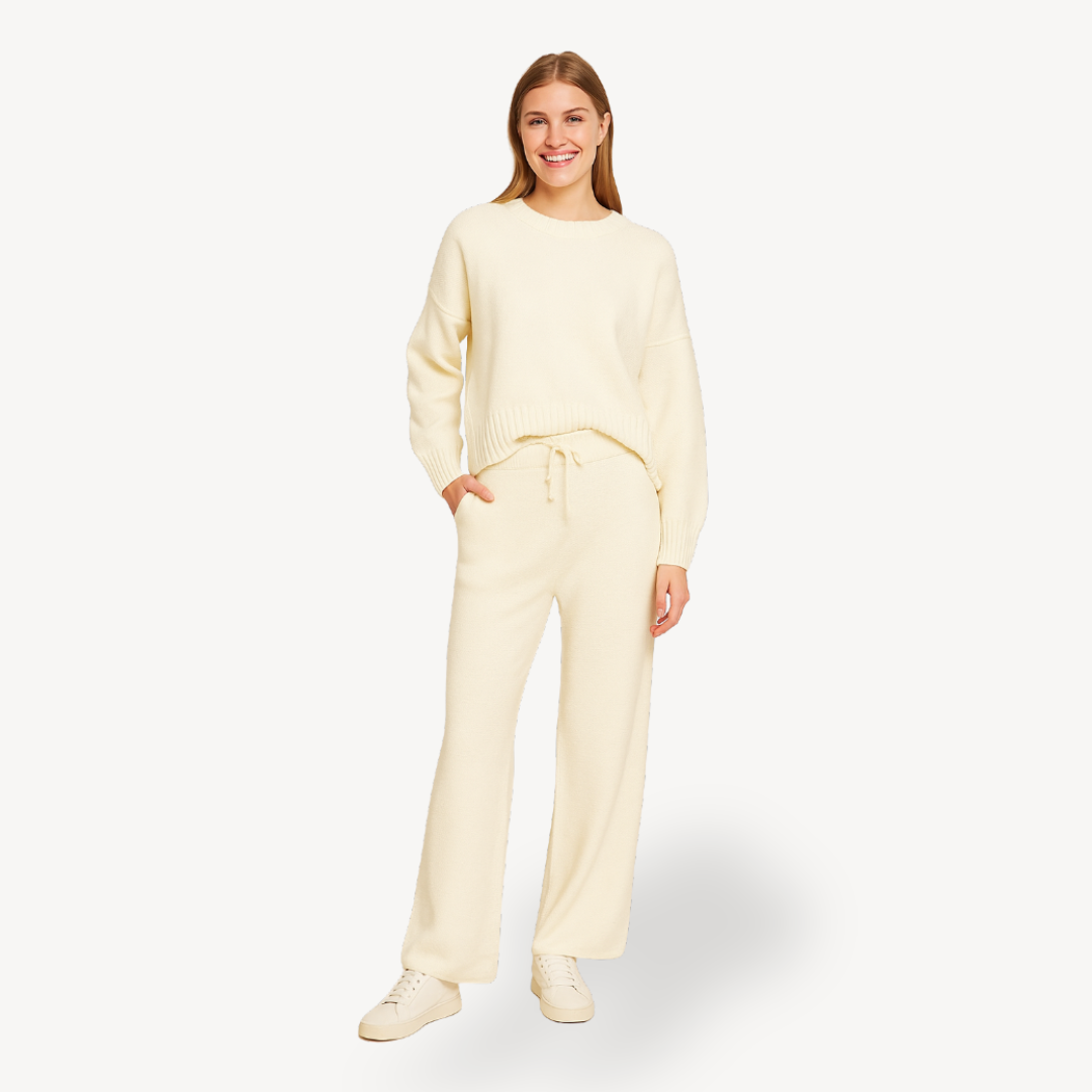 Women’s Knit Sweater & Pants Set
