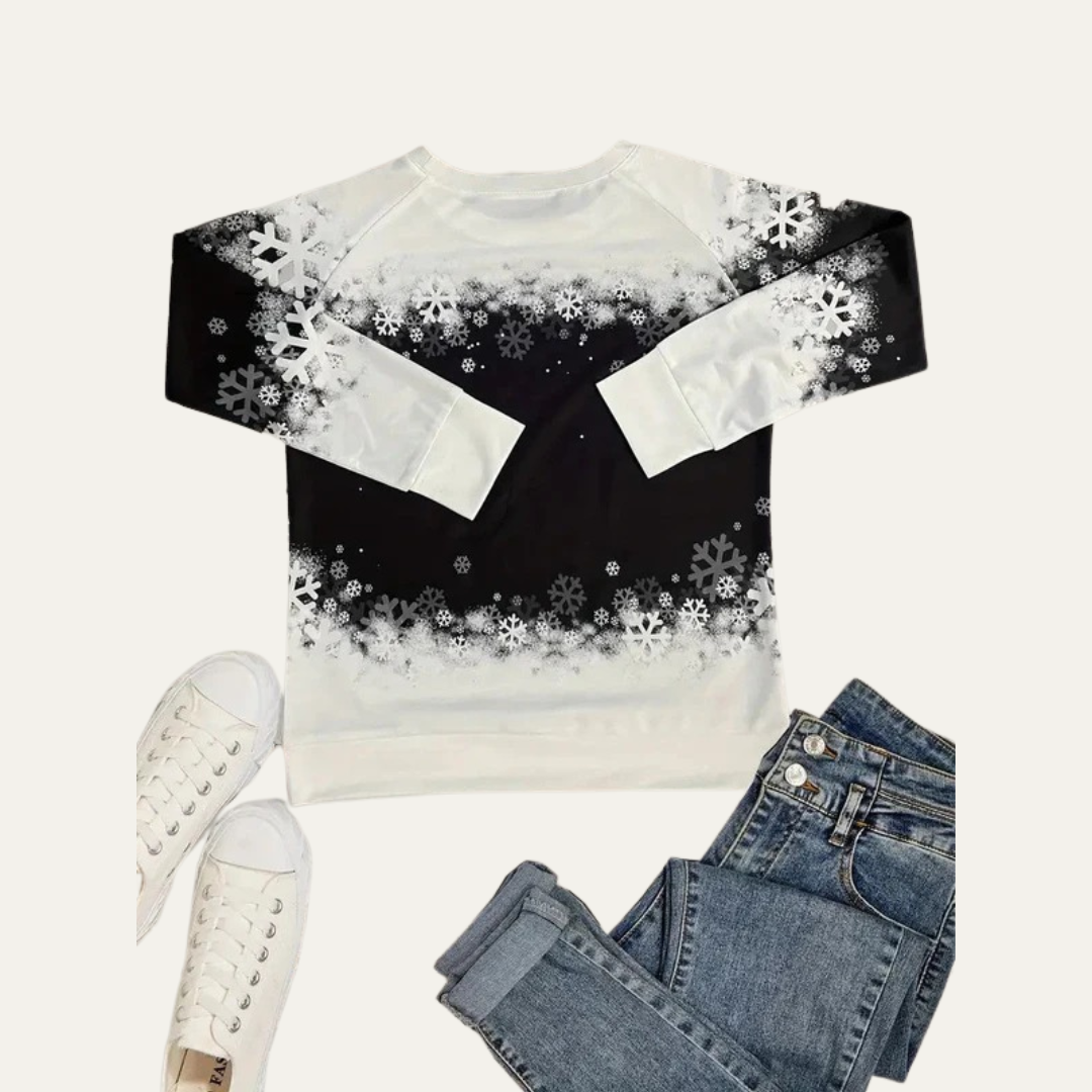 Women’s Winter Cats Printed Crewneck Sweater