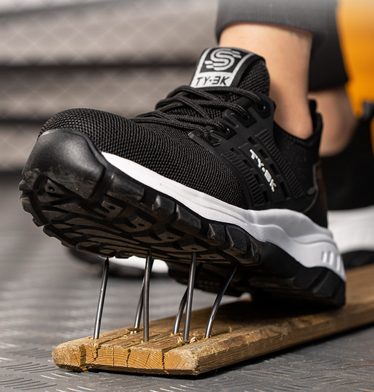 Men’s Mesh Lace Up Safety Work Sneakers