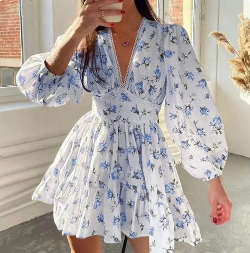 Chic Floral V-Neck Summer Dress with Ruffles
