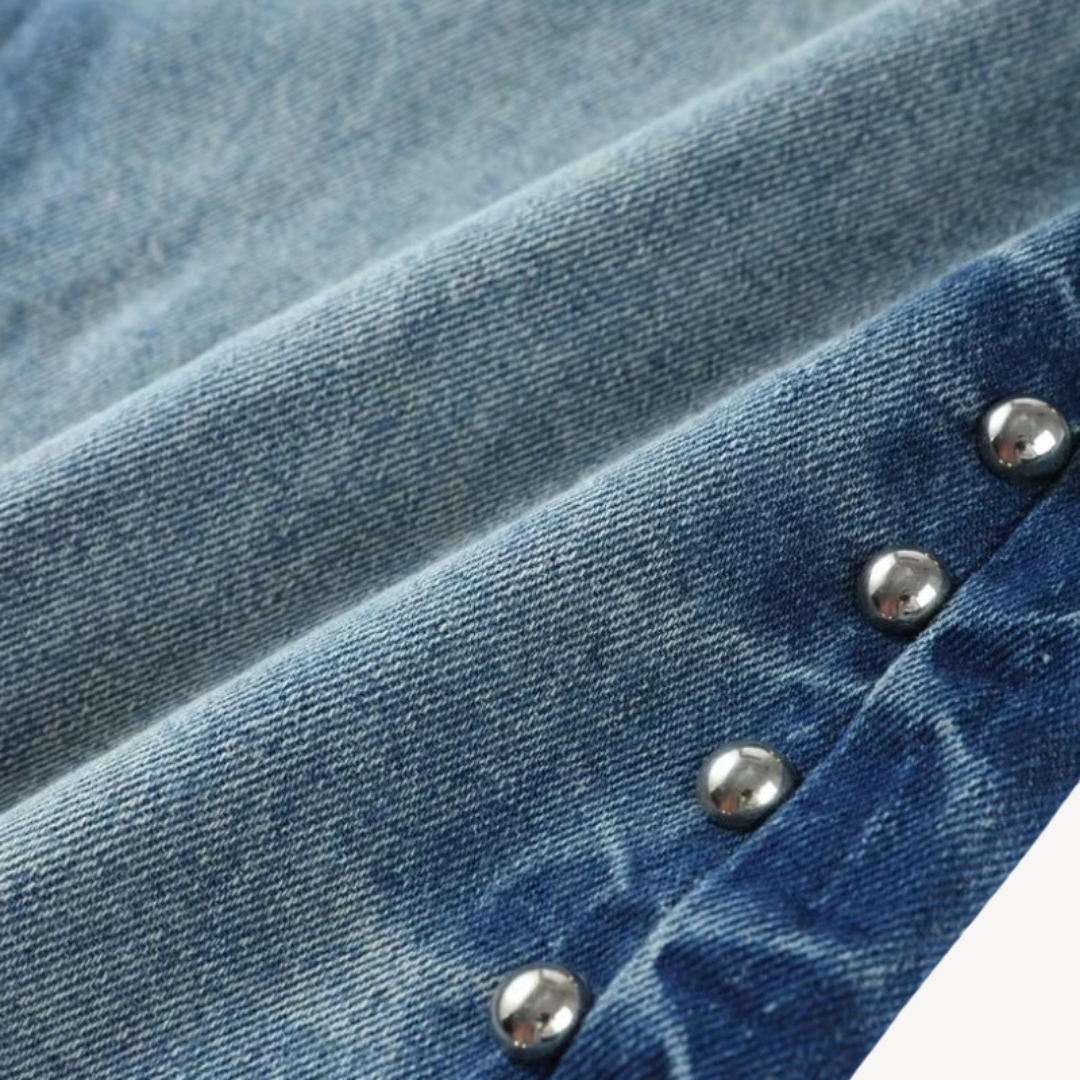 Women's Button-Studded Wide-Leg Jeans