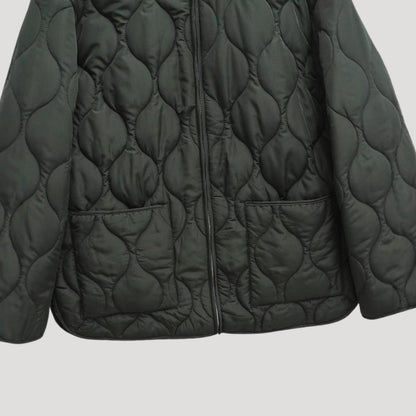 Women’s Wave Quilted Collarless Zip Jacket