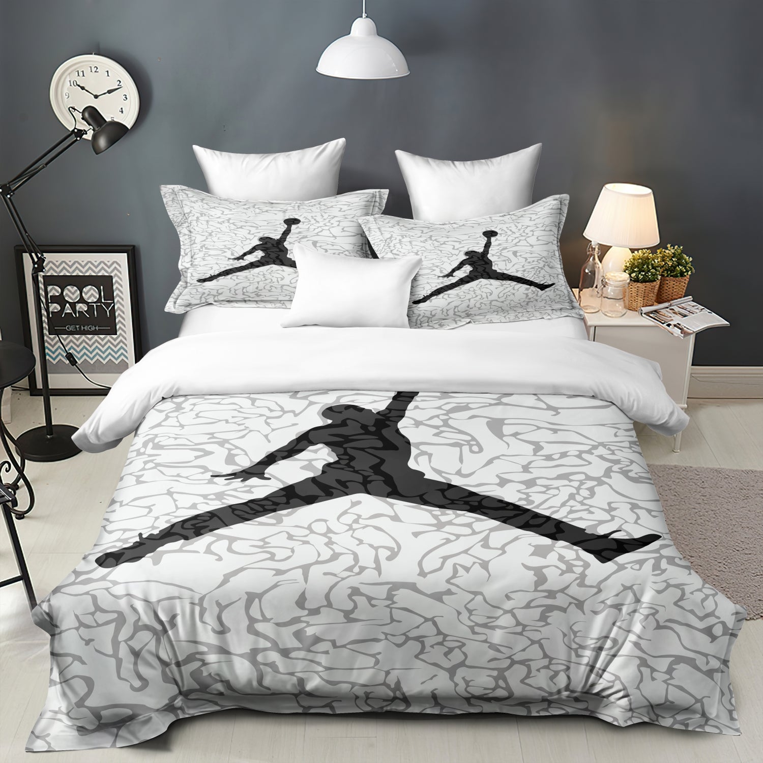Plush Basketball Bedding Set for Any Bed Size - BritishElegance