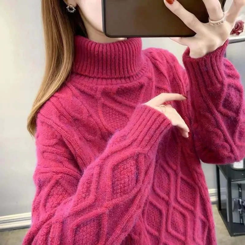 Cozy Women's Oversized Turtleneck Jumper