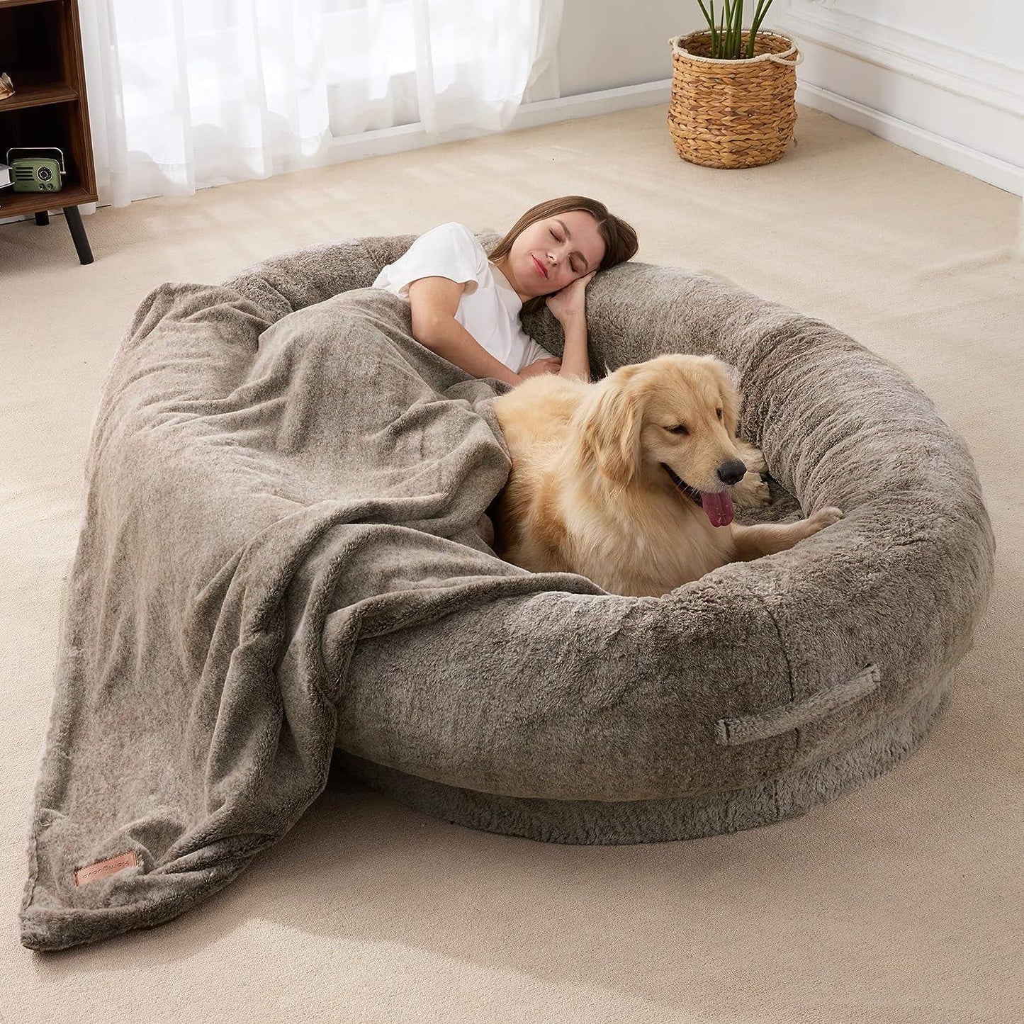 Plush Double Dog Bed for Cozy Pet Lounging - BritishElegance