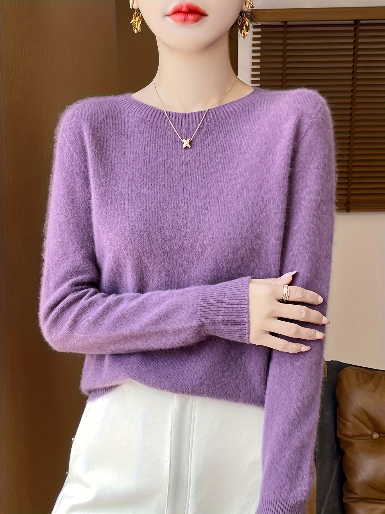 Classic Fit Crew Neck Pullover Sweater