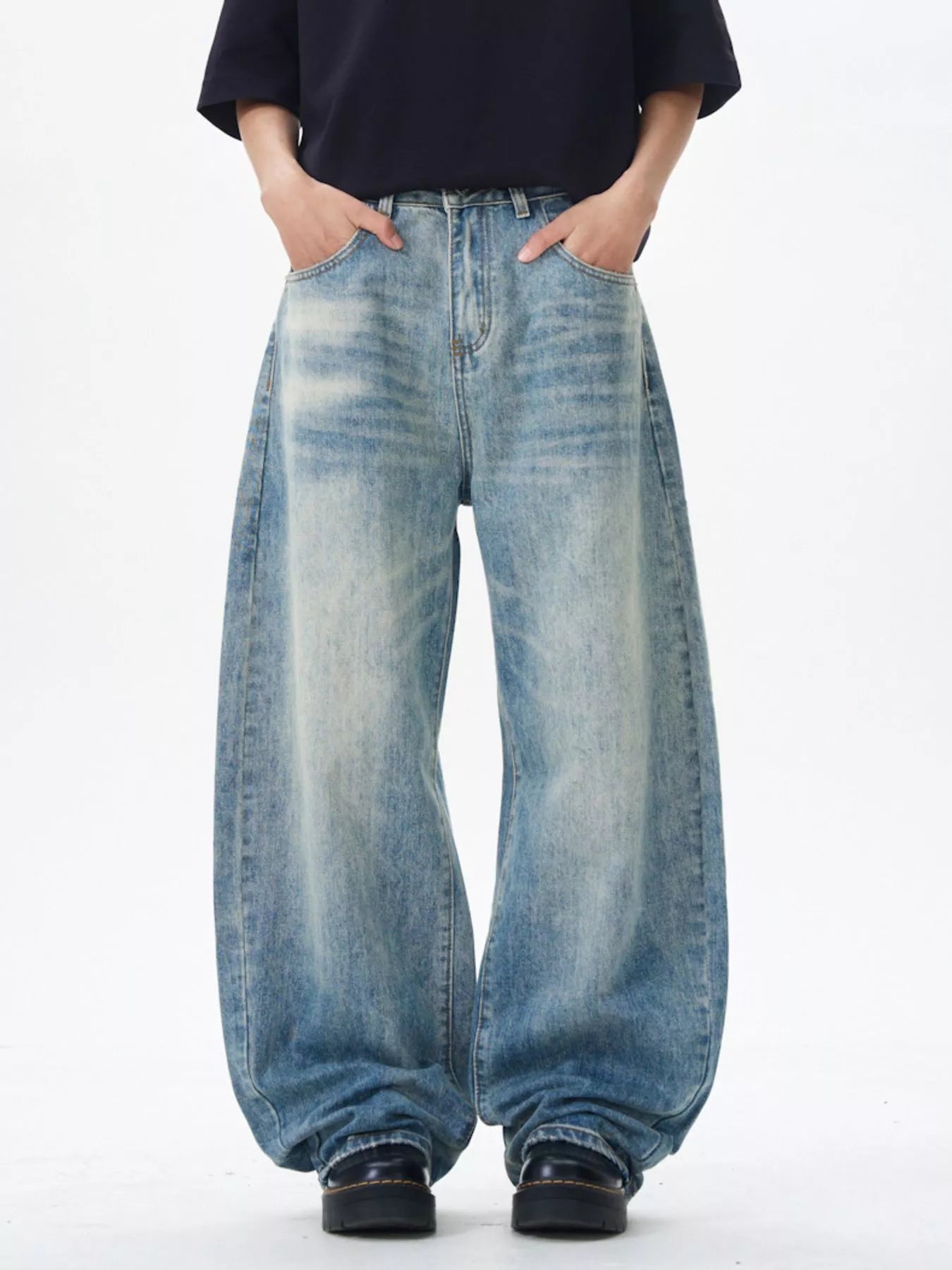 Relaxed Fit Mens Straight Jeans - BritishElegance