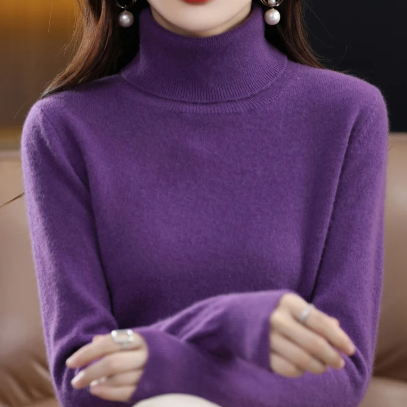 Soft Women's Warm Winter Turtleneck Sweater