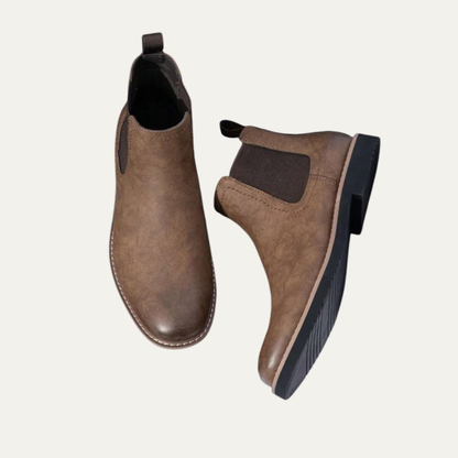 Men’s Matte Lug Sole Chelsea Boot