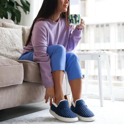 CosyPlush | Boutique Fluffy Slippers – Ultra-Soft, Non-Slip & Warm Winter Comfort