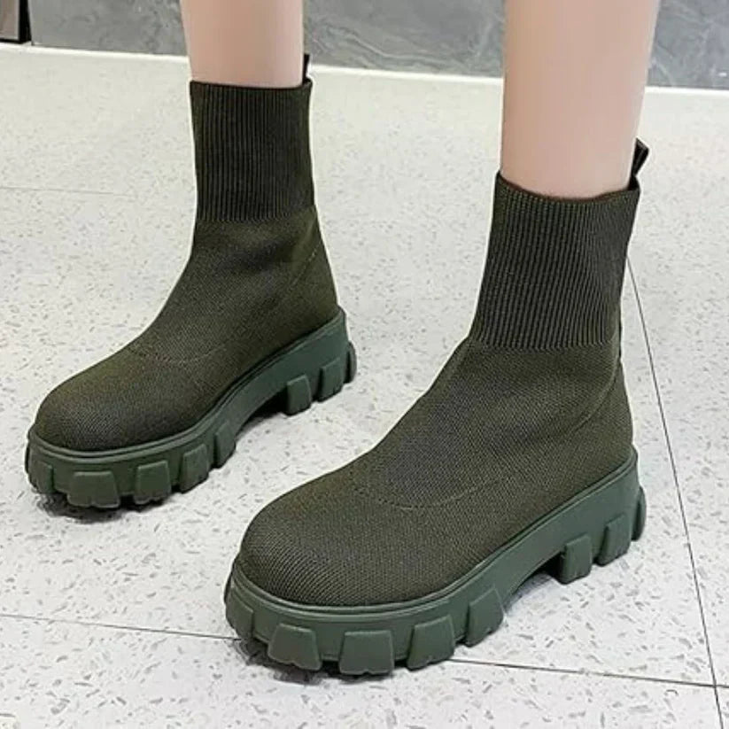 Stylish Knitted Ankle Boots with Fashionable Sole