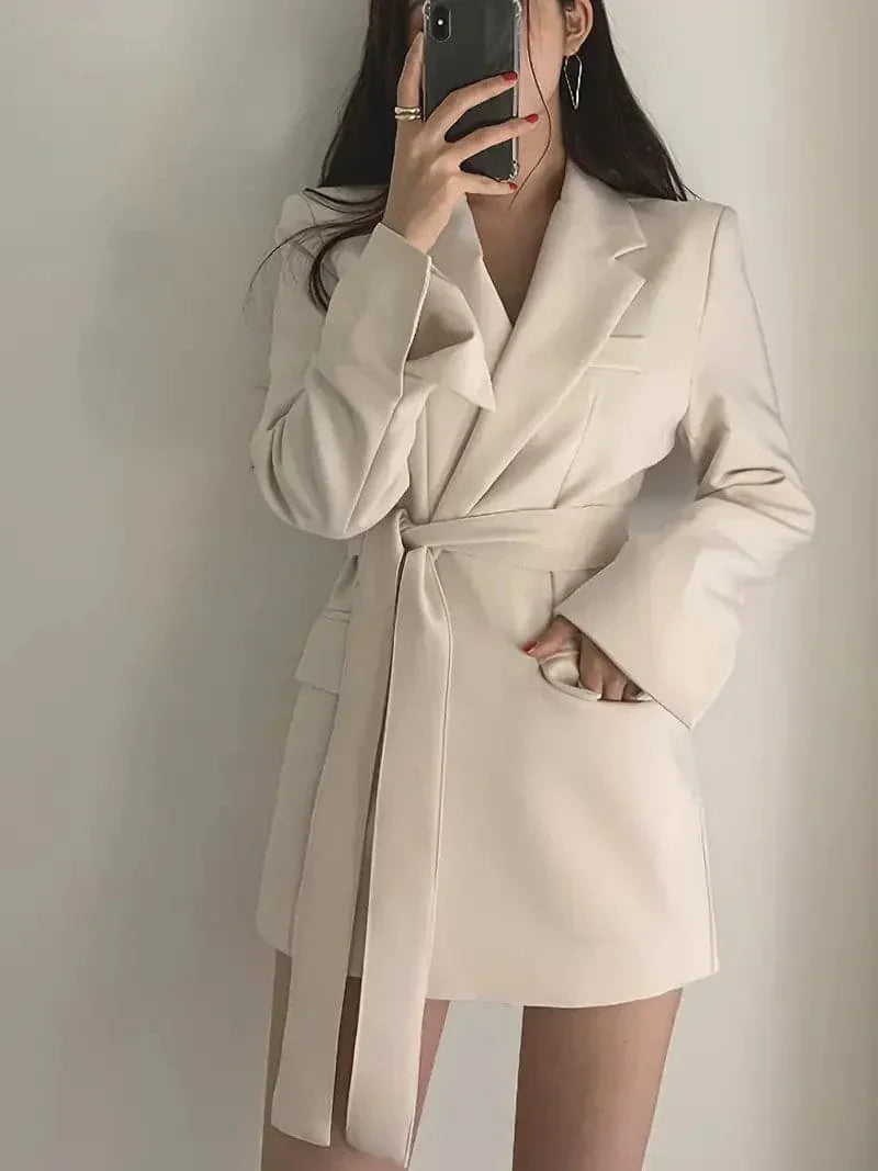 Relaxed Fit Blazer Dress for Women with Waist Belt - BritishElegance