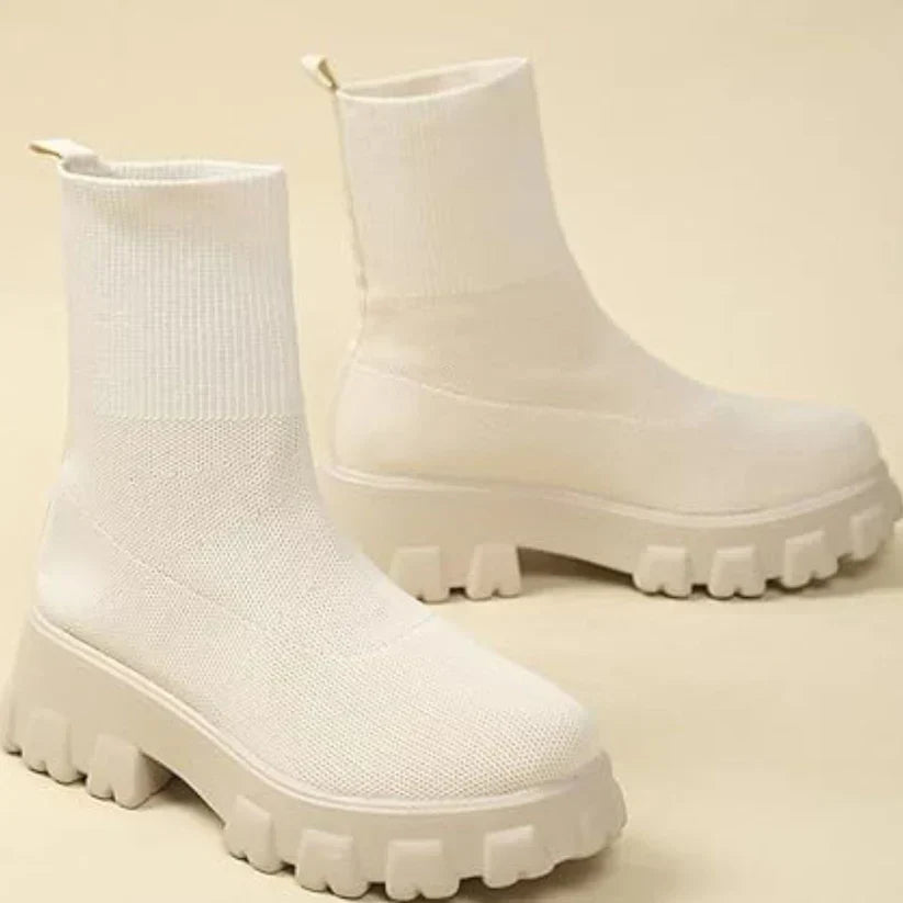 Stylish Knitted Ankle Boots with Fashionable Sole