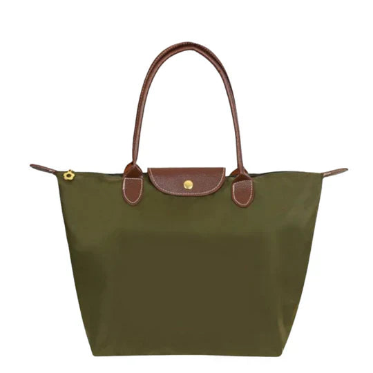 Luxury handbag: Elegance personified