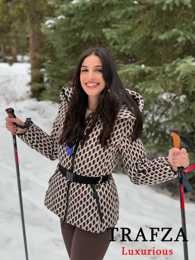 Classic Large Parka Coat for Ladies - BritishElegance