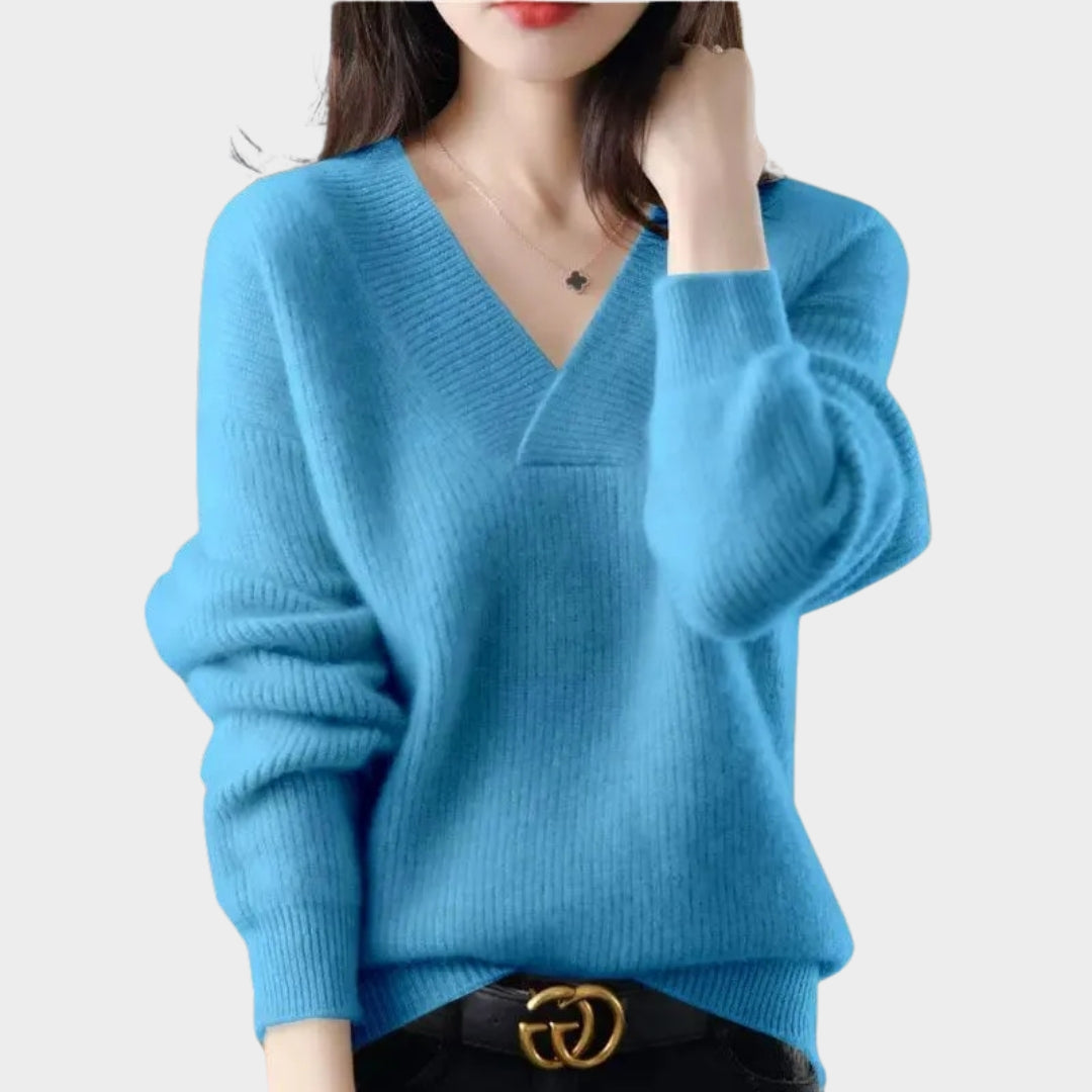 Amber – Women's V-Neck Loose Fit Sweater