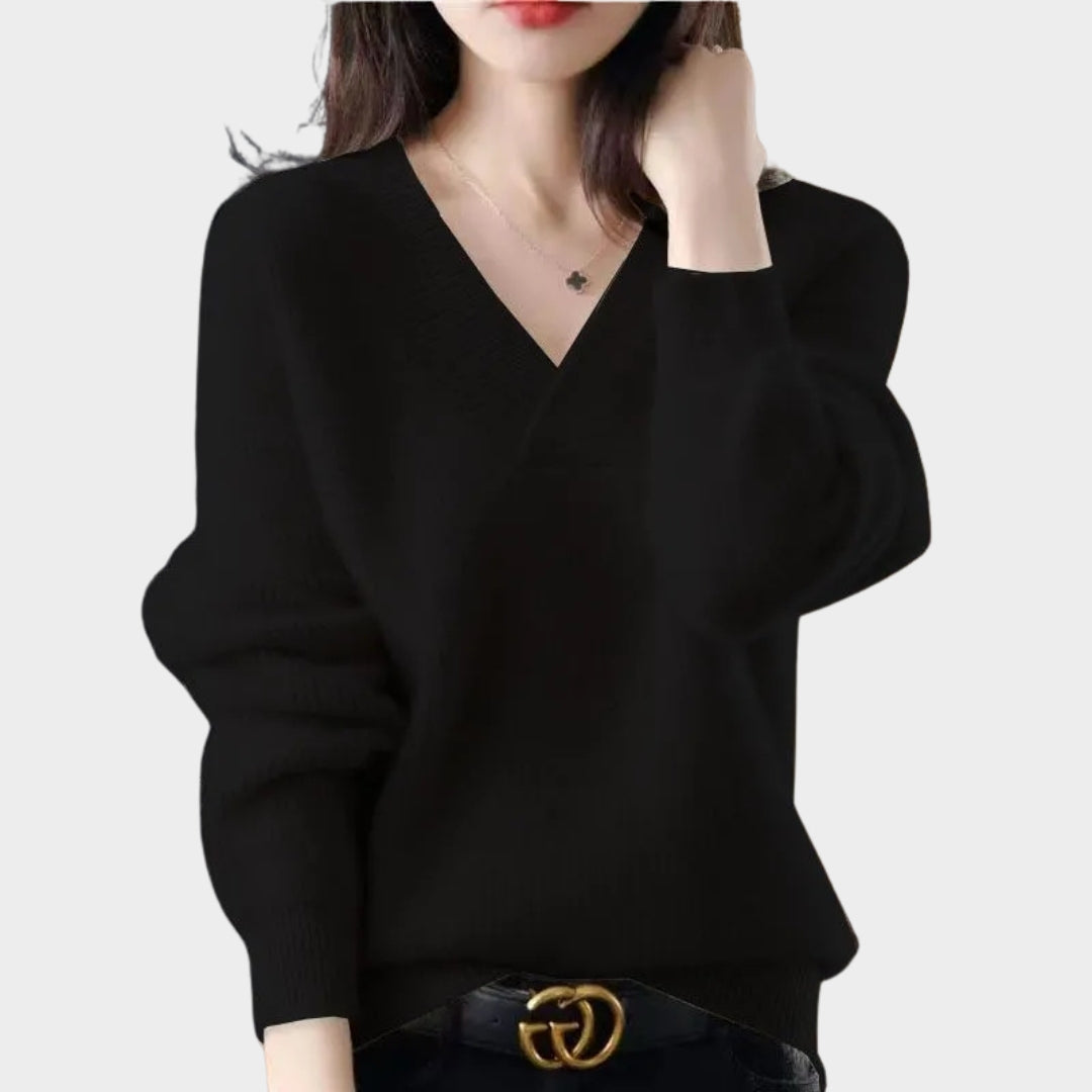 Amber – Women's V-Neck Loose Fit Sweater