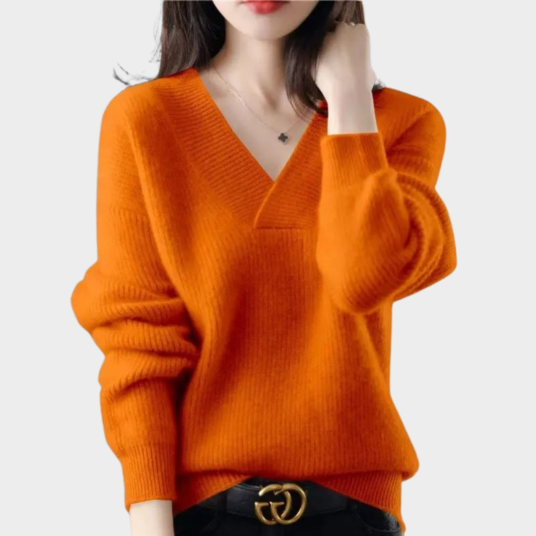 Amber – Women's V-Neck Loose Fit Sweater
