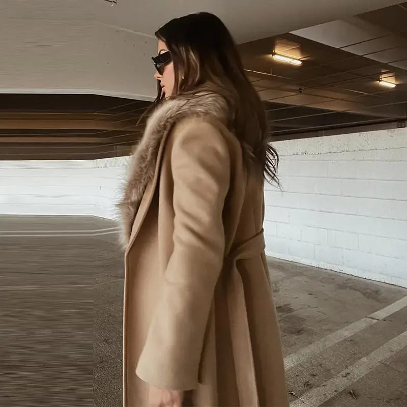 Marie | Elegant Women's Coat with Fur Collar