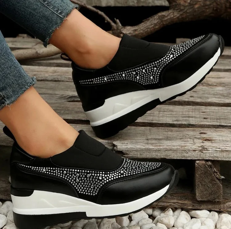 Anna Sneakers | Women's Walking Shoes