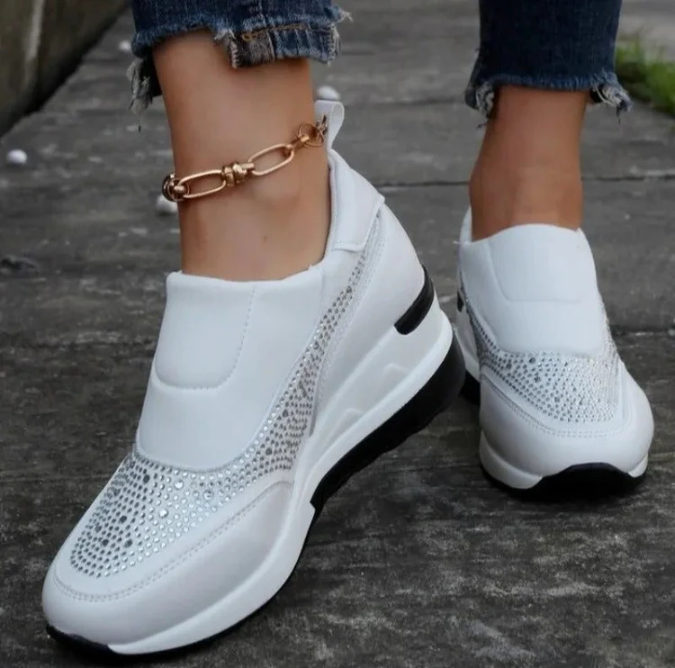 Anna Sneakers | Women's Walking Shoes