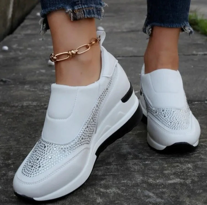 Anna Sneakers | Women's Walking Shoes
