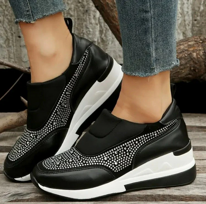Anna Sneakers | Women's Walking Shoes