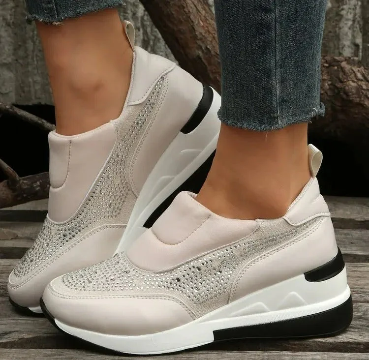 Anna Sneakers | Women's Walking Shoes