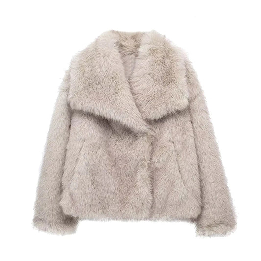 ArcticGrace | Luxurious Eco-Friendly Faux Fur Jacket for Elegant Winter Warmth