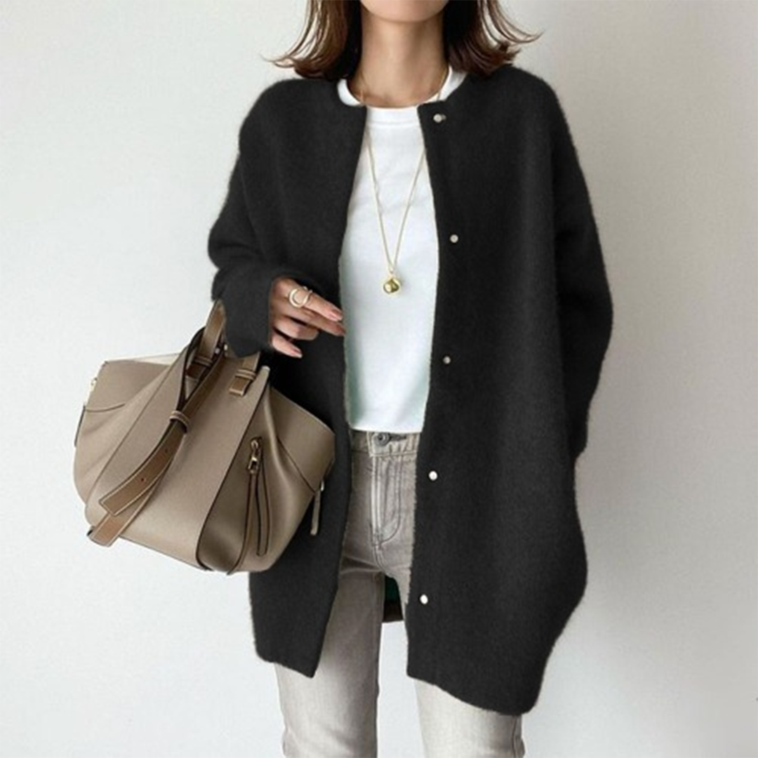 Women’s Cardigan – Stylish Elegance with Lasting Comfort