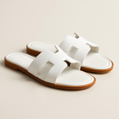 Black Flat Sandals for Women with Adjustable Straps and Ergonomic Footbed – Stylish Cut Out Design