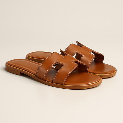 Black Flat Sandals for Women with Adjustable Straps and Ergonomic Footbed – Stylish Cut Out Design