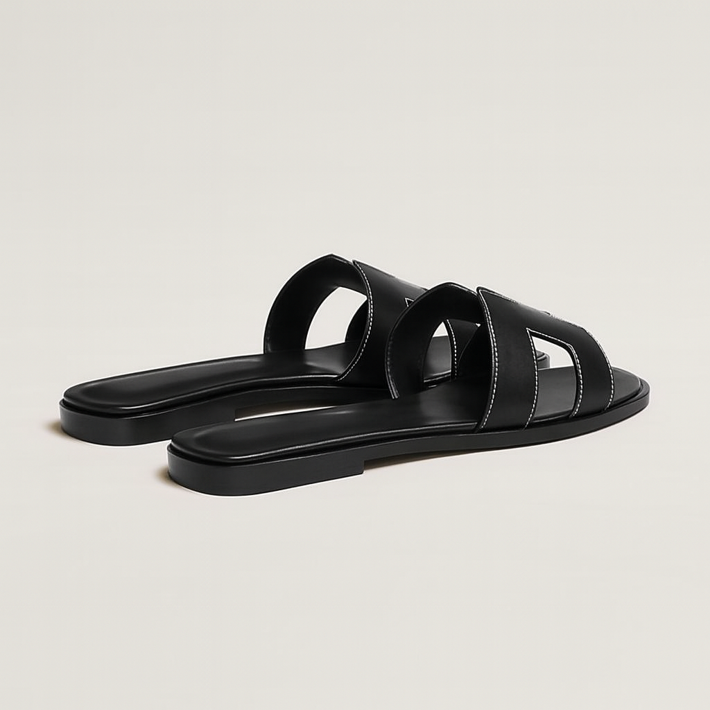 Black Flat Sandals for Women with Adjustable Straps and Ergonomic Footbed – Stylish Cut Out Design