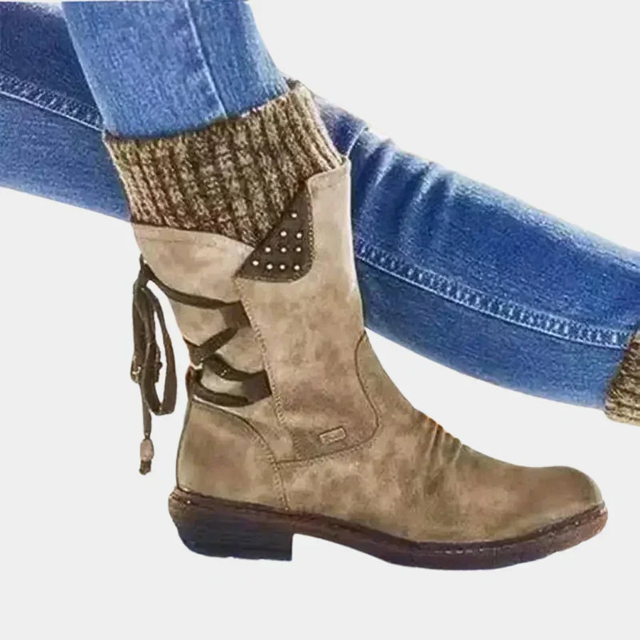 Stylish snow boots for fashionable women