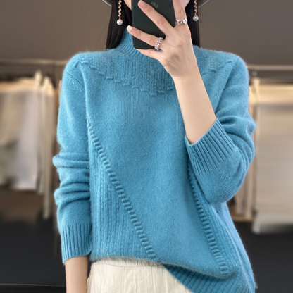 Cozy Women's Crew Neck Long Sleeve Pullover