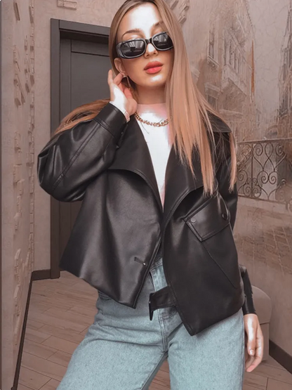 Fashionable Plus Size Coat for Women - BritishElegance