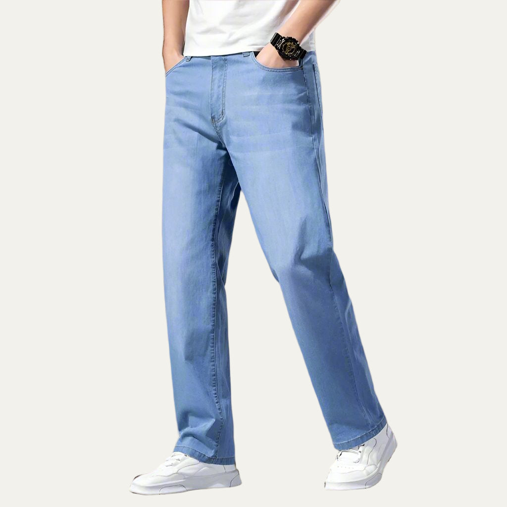 Men’s Relaxed Fit Washed Denim Jeans