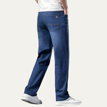 Men’s Relaxed Fit Washed Denim Jeans