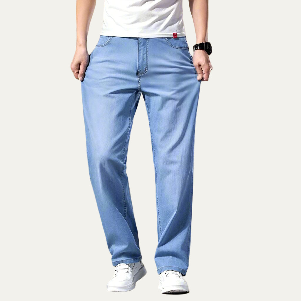 Men’s Relaxed Fit Washed Denim Jeans