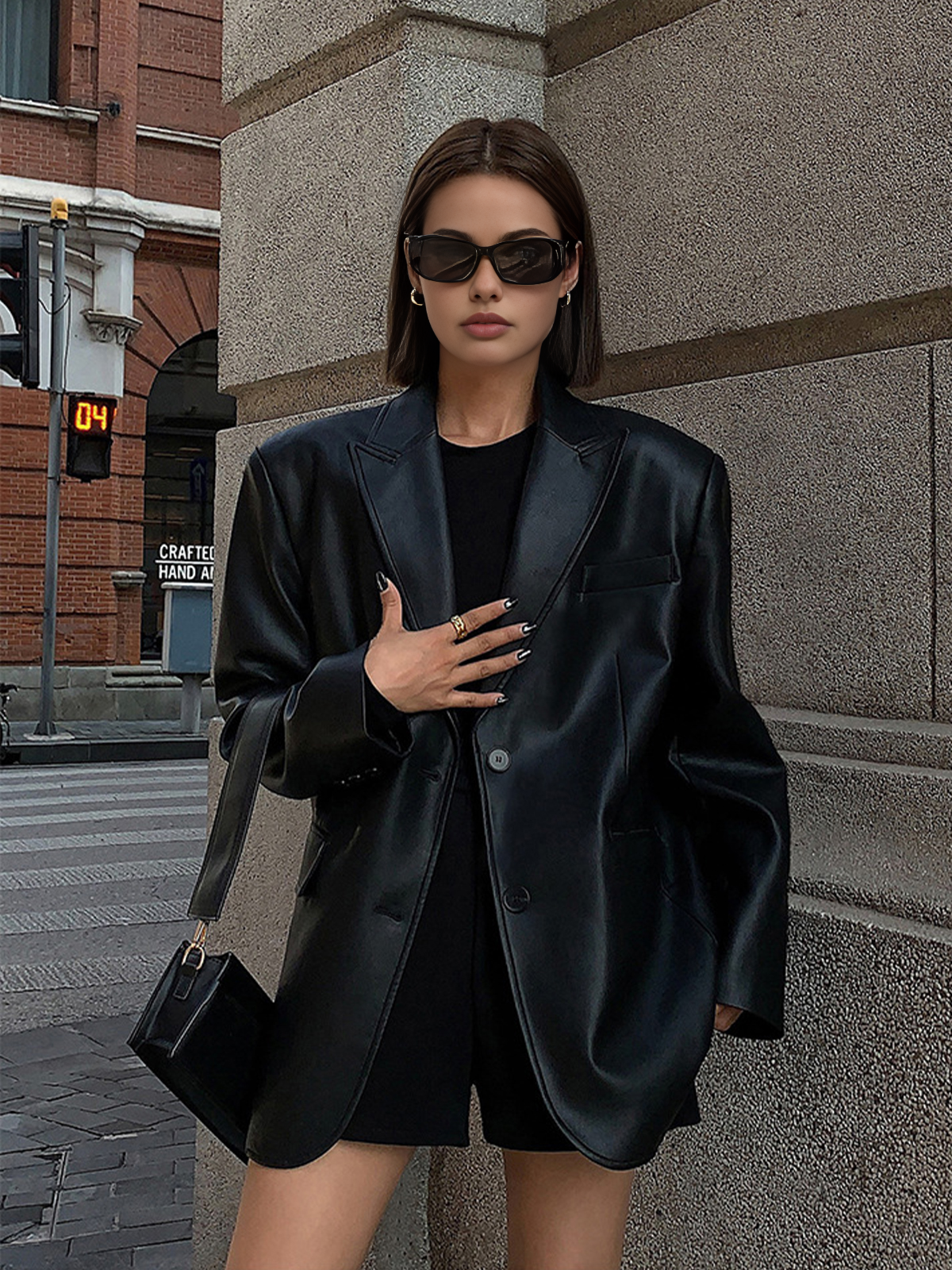 Chloe | Women's Classic Lapel Pocketed Tailored Blazer