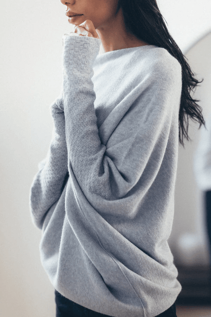 Clara | Off-Shoulder Women's Jumper