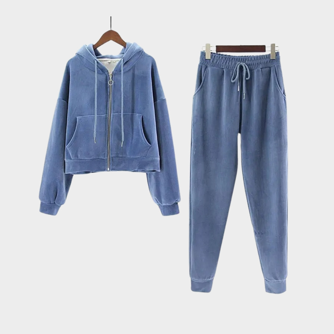 Darcie – Women’s Tracksuit