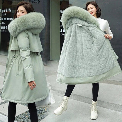 Daria – Women Long Fur Coat