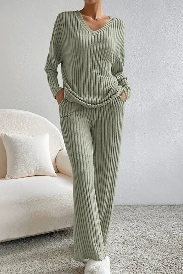 Delilah – Women’s Ribbed Loungewear Set