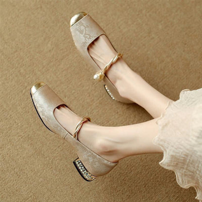 Corinna – Timeless Women’s Classic Pumps